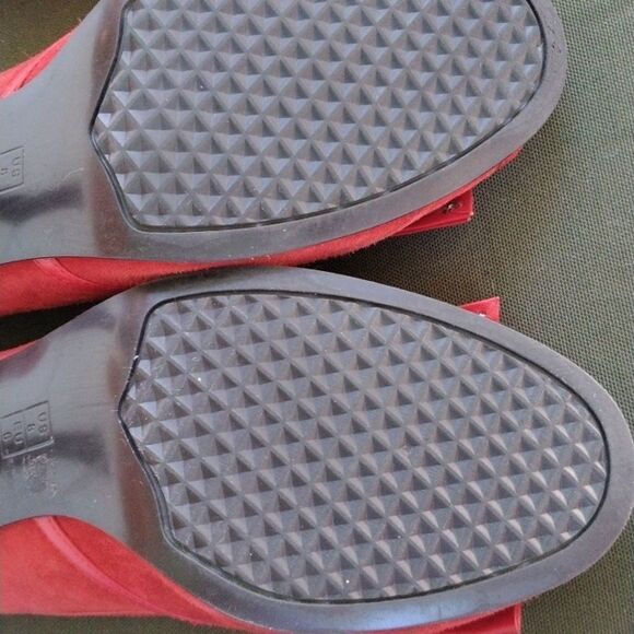 What's What by Aerosoles Red Heels - Picture 7 of 13